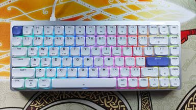 Epomaker Luma84, a low profile 75% size mechanical keyboard with RGB